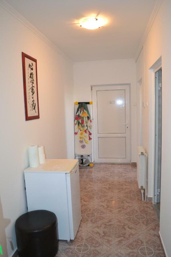 Lupeni  Margareta Vendeghaz酒店 外观 照片
